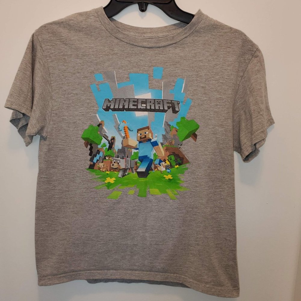 T-shirt, Minecraft good condition, large
